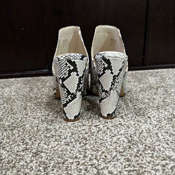 ALDO Snakeskin Mule Heels - size 8.5 - Picture 3 of 9